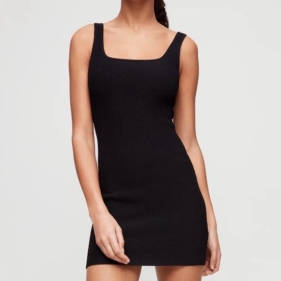 Aritzia Dresses & Skirts - Aritzia Babaton Sculpt Knit Ribbed Black Dress Size XS